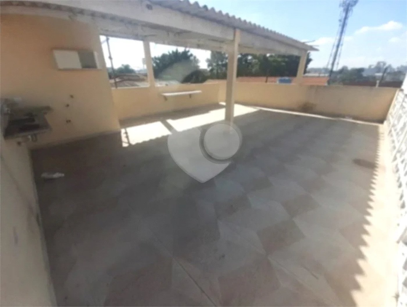 Sobrado á Venda com 200m² - Socorro