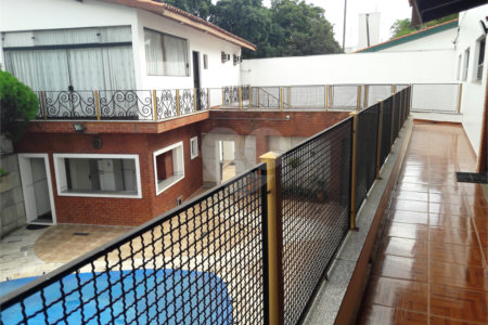 Casa à venda com 5 quartos, sendo 3 suítes,  em Butantã, São Paulo, SP