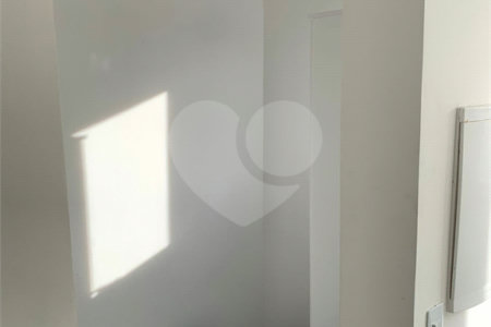 Casa à venda com 3 suítes no condomínio Altos de São Roque, São Roque - SP