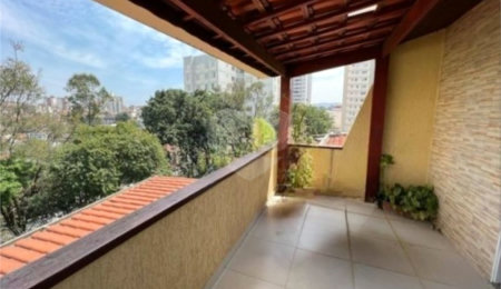 Sobrado à venda com 3 suítes em Freguesia do Ó, São Paulo, SP