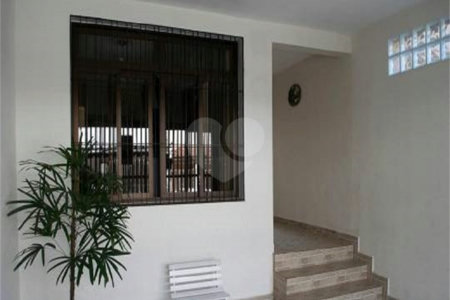 Sobrado à venda com 2 quartos em Vila Paulicéia, São Paulo, SP
