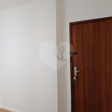 Apartamento à venda com 2 quartos em Cerqueira César, São Paulo, SP