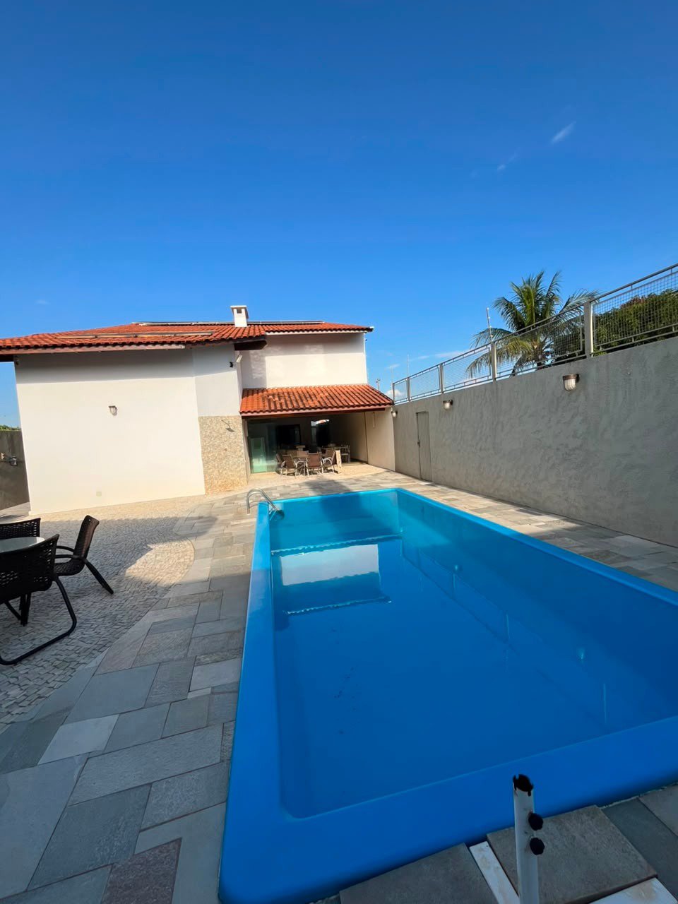 Casa à venda com 3 quartos, sendo 1 suíte,  em Santos Dumont, Três Lagoas, MS