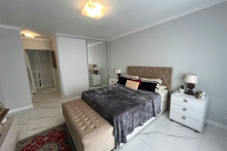 Apartamento Residencial à venda, Gonzaga, Santos - AP0199.