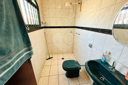 Sobrado à venda com 3 quartos, sendo 1 suíte,  em Jardim Regina, Indaiatuba, SP