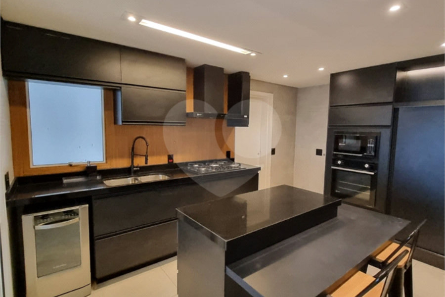 Apartamento à venda com 3 suítes em Santana, São Paulo, SP