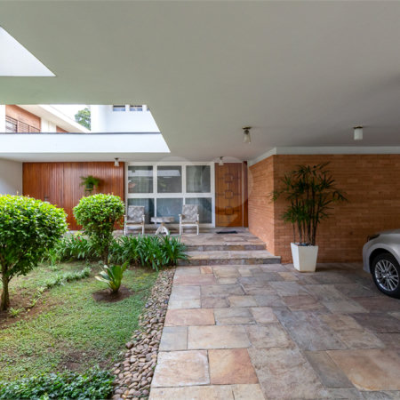 Sobrado à venda com 4 quartos, sendo 2 suítes, em Brooklin Velho, São Paulo, SP