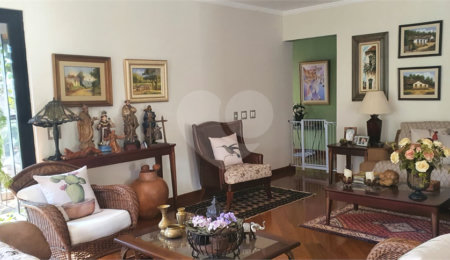 Apartamento à venda com 4 quartos, sendo 3 suítes,  em Perdizes, São Paulo, SP