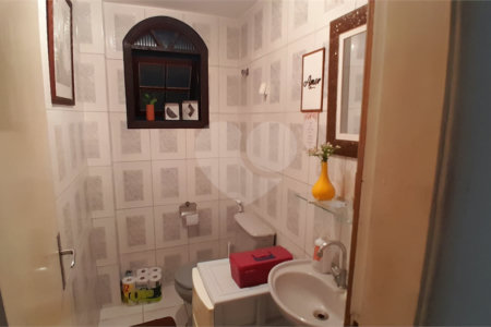 Casa à venda com 3 quartos em Campo Grande, Rio de Janeiro, RJ