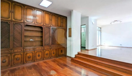 Casa à venda com 3 quartos, sendo 1 suíte,  em Jardim do Mar, São Bernardo do Campo, SP