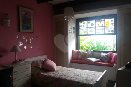 Casa à venda com 3 quartos, sendo 1 suíte, em Vila Cruzeiro, São Paulo, SP