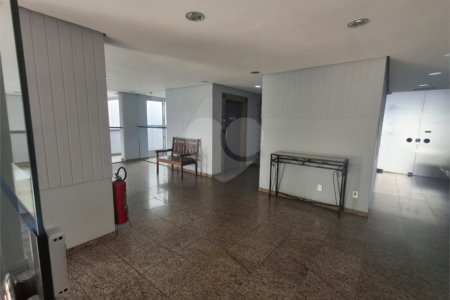 Cobertura à venda ou para alugar com 3 quartos, sendo 2 suítes, em Pinheiros, São Paulo, SP