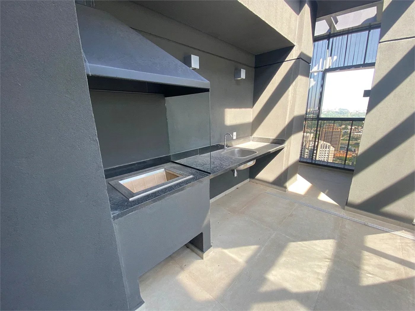 Apartamento à venda com 3 suítes em Jardim das Acácias, São Paulo, SP