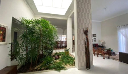 Casa à venda com 4 suítes no condomínio Ipê Velho, Vinhedo - SP