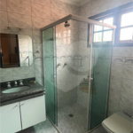 Sobrado à venda ou para alugar com 4 quartos, sendo 2 suítes, em Jardim Terceiro Centenário, Atibaia, SP