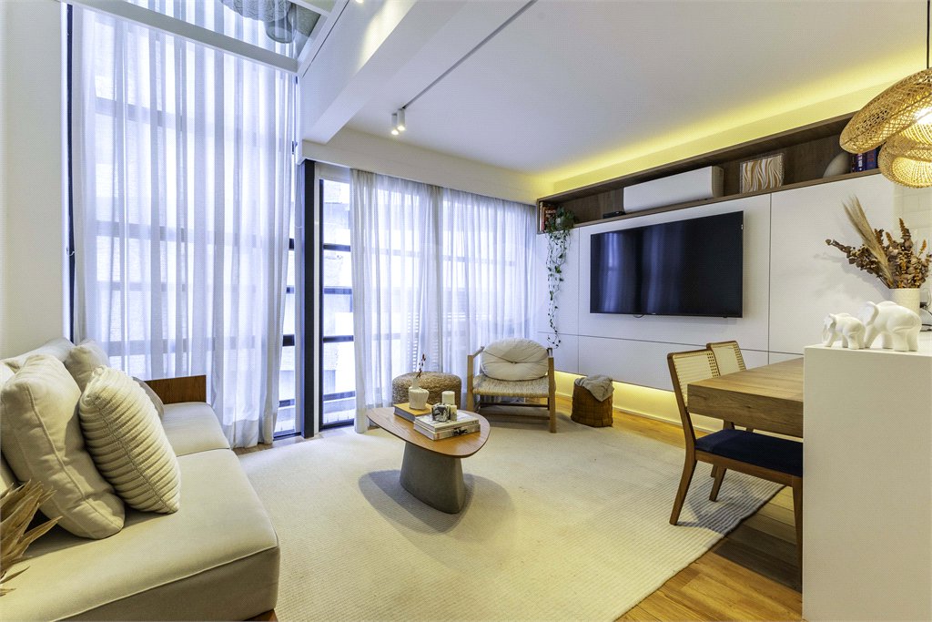 Duplex à venda com 1 suíte em Vila Nova Conceição, São Paulo, SP