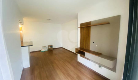Apartamento à venda com 2 quartos, sendo 1 suíte,  em Vila Suzana, São Paulo, SP