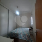 Casa à venda com 3 quartos no condomínio Pedro Voss, São Paulo - SP