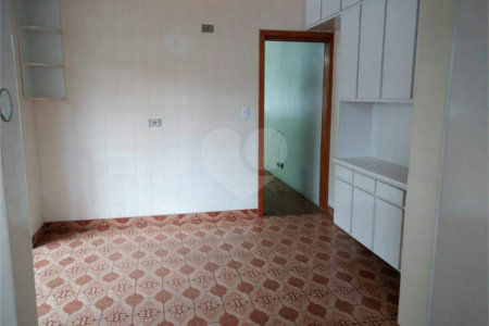 Sobrado à venda com 2 quartos em Planalto Paulista, São Paulo, SP