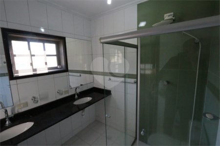 Casa à venda com 4 quartos, sendo 1 suíte, em Jardim Villaça, São Roque, SP