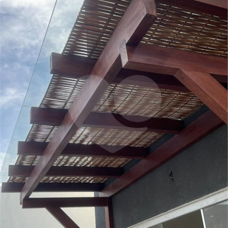 Casa à venda com 3 quartos, sendo 2 suítes, em Taperapuan, Porto Seguro, BA