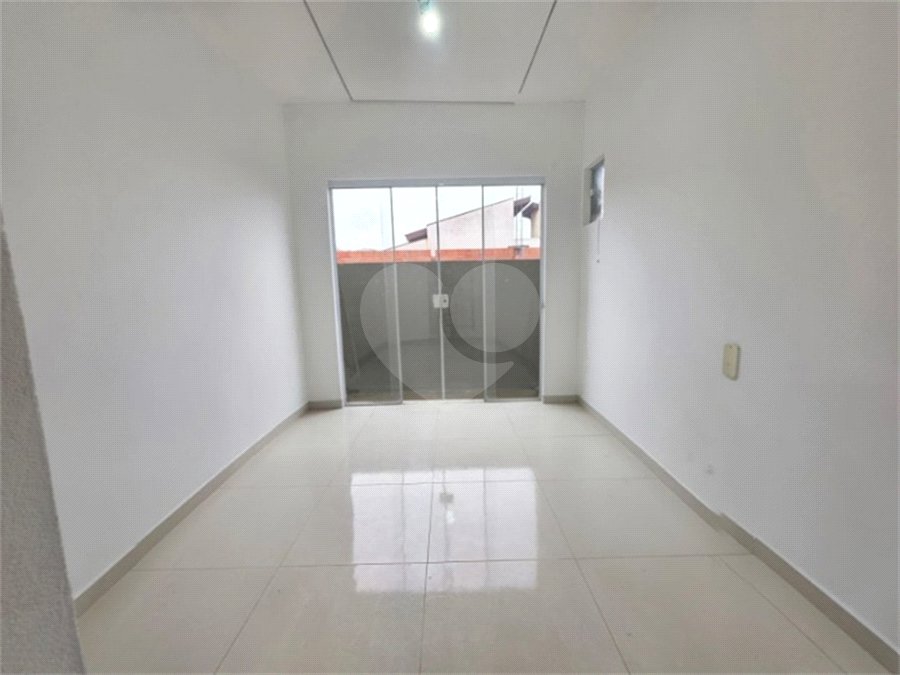 Casa para alugar com 3 quartos, sendo 1 suíte, em Bosque, Vinhedo, SP