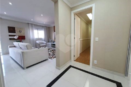 Apartamento à venda com 3 suítes em Vila Progredior, São Paulo, SP