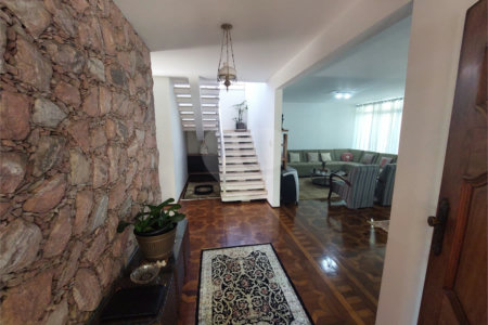 Sobrado à venda com 3 quartos, sendo 1 suíte, em Alto da Lapa, São Paulo, SP
