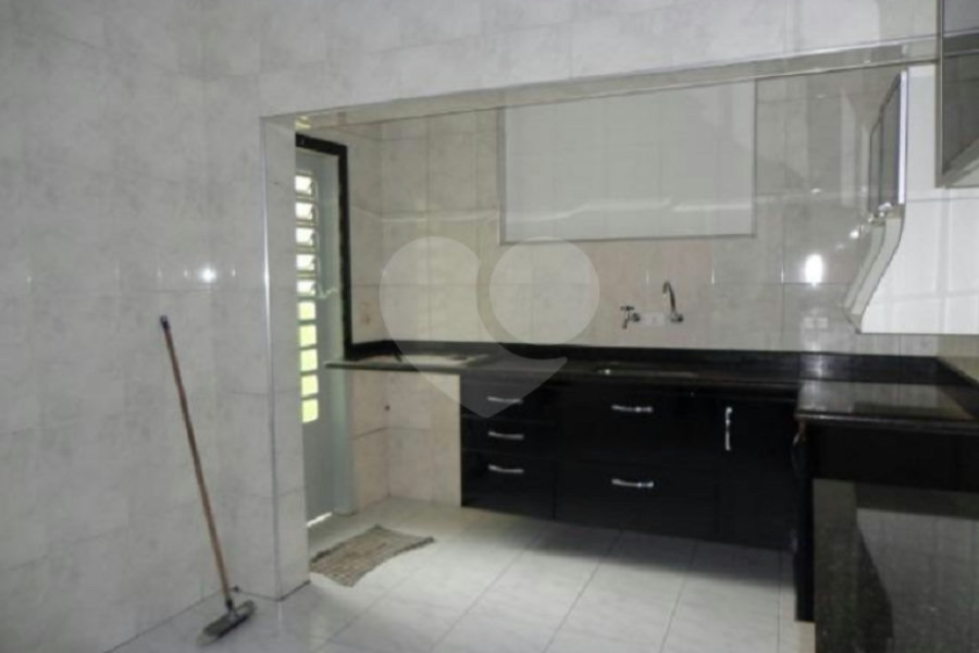 Casa à venda com 2 quartos, sendo 1 suíte, em Tremembé, São Paulo, SP