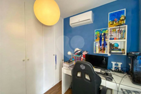 Apartamento à venda com 3 quartos, sendo 1 suíte, em Brooklin Paulista, São Paulo, SP