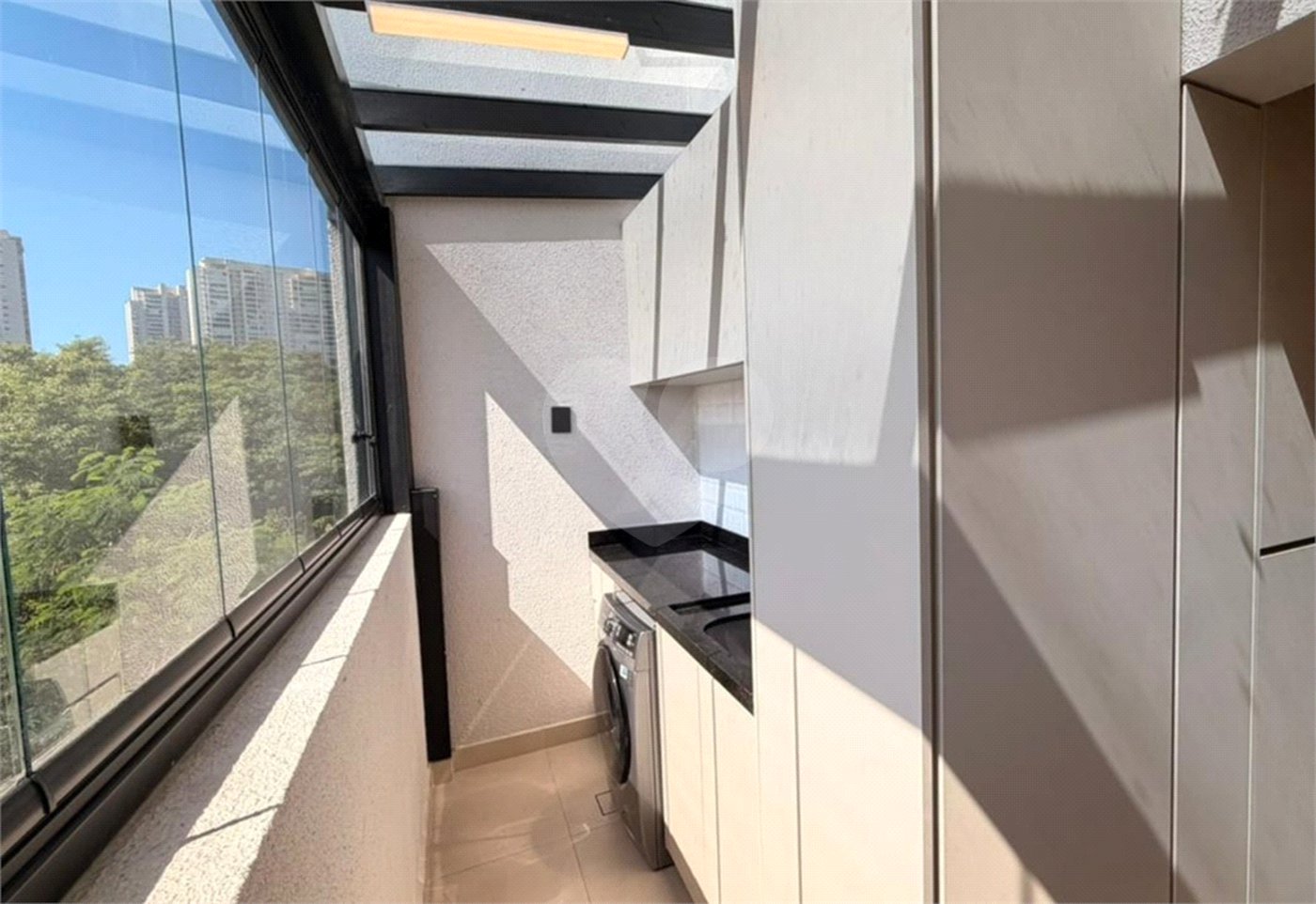 Apartamento à venda com 3 suítes em Santo Amaro, São Paulo, SP