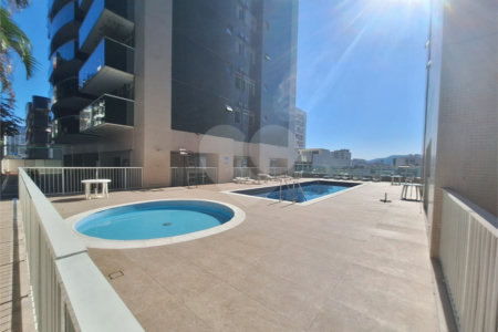 Apartamento à venda com 4 quartos, sendo 1 suíte,  em Tijuca, Rio de Janeiro, RJ
