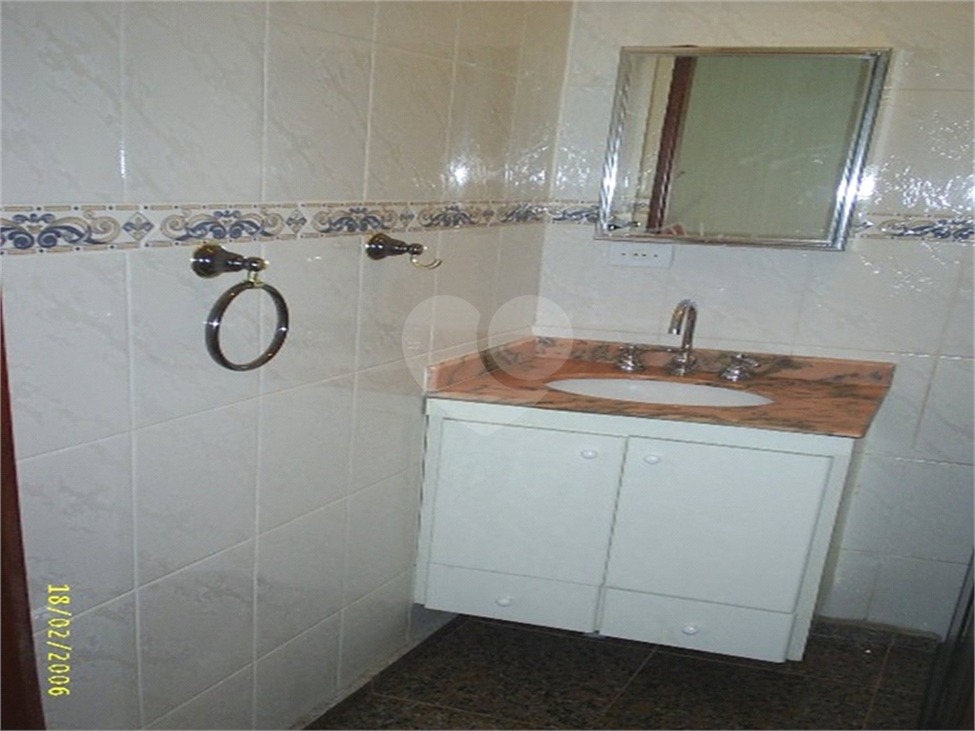 Sobrado à venda ou para alugar com 3 quartos, sendo 2 suítes, em Santana, São Paulo, SP