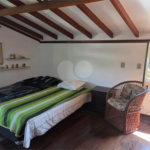 Casa à venda com 4 quartos, sendo 2 suítes, em Cidade São Francisco, São Paulo, SP