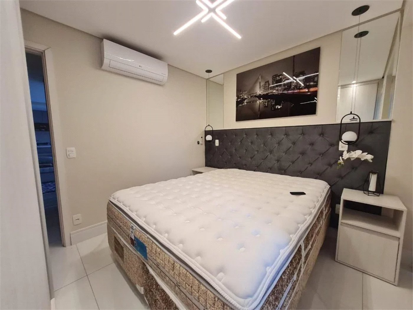 Apartamento à venda com 3 quartos, sendo 1 suíte, em Vila Anastácio, São Paulo, SP