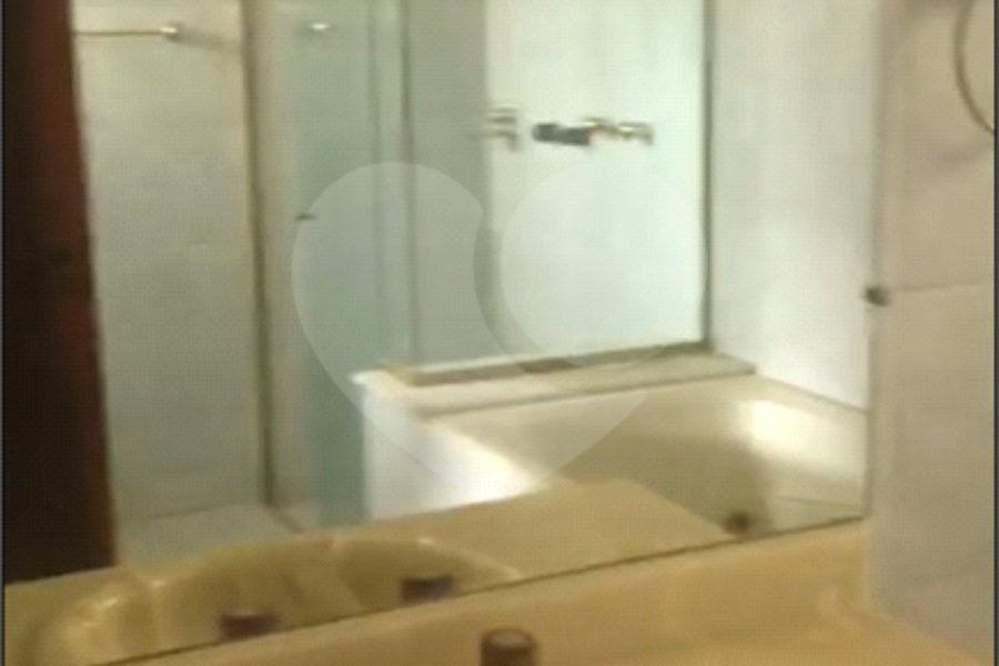 Casa à venda ou para alugar com 4 quartos, sendo 1 suíte, em Tremembé, São Paulo, SP