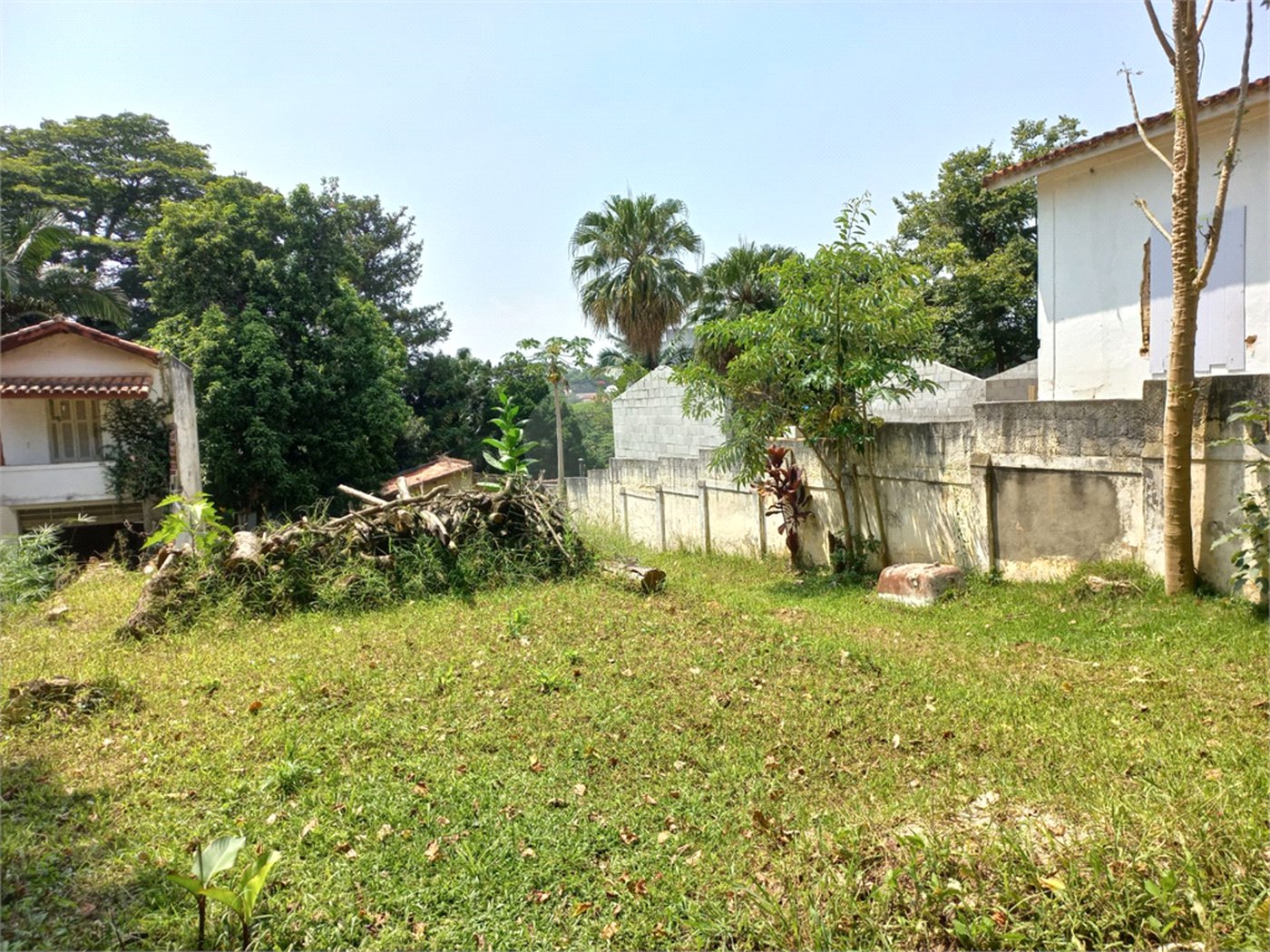 Terreno à venda com 2 quartos, sendo 1 suíte, em Jardim Floresta, São Paulo, SP