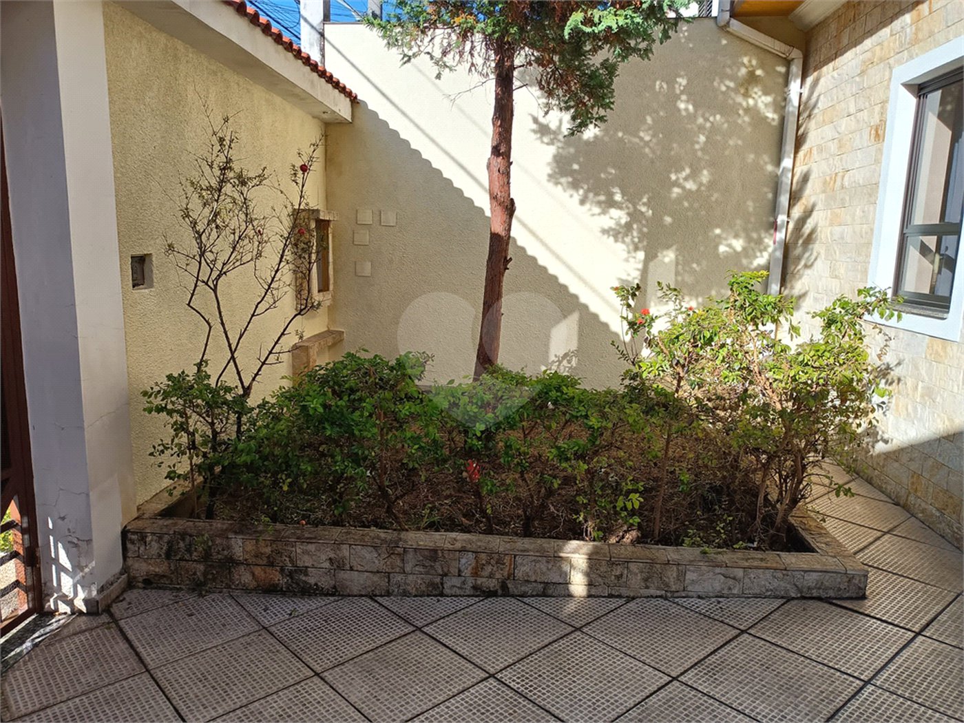 Sobrado à venda com 3 quartos, sendo 1 suíte, em Vila Paiva, São Paulo, SP