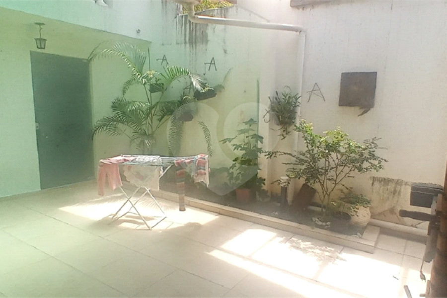 Casa Térrea à venda com 3 quartos, sendo 1 suíte, em Santana, São Paulo, SP