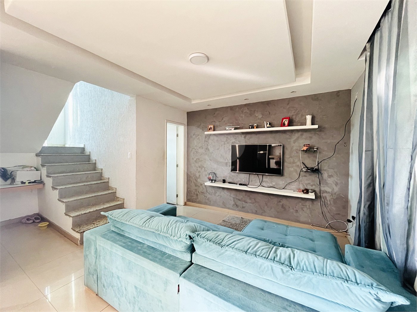 Casa à venda com 2 quartos, sendo 1 suíte, no condomínio Residencial Vivendas do Campo, Rio de Janeiro - RJ
