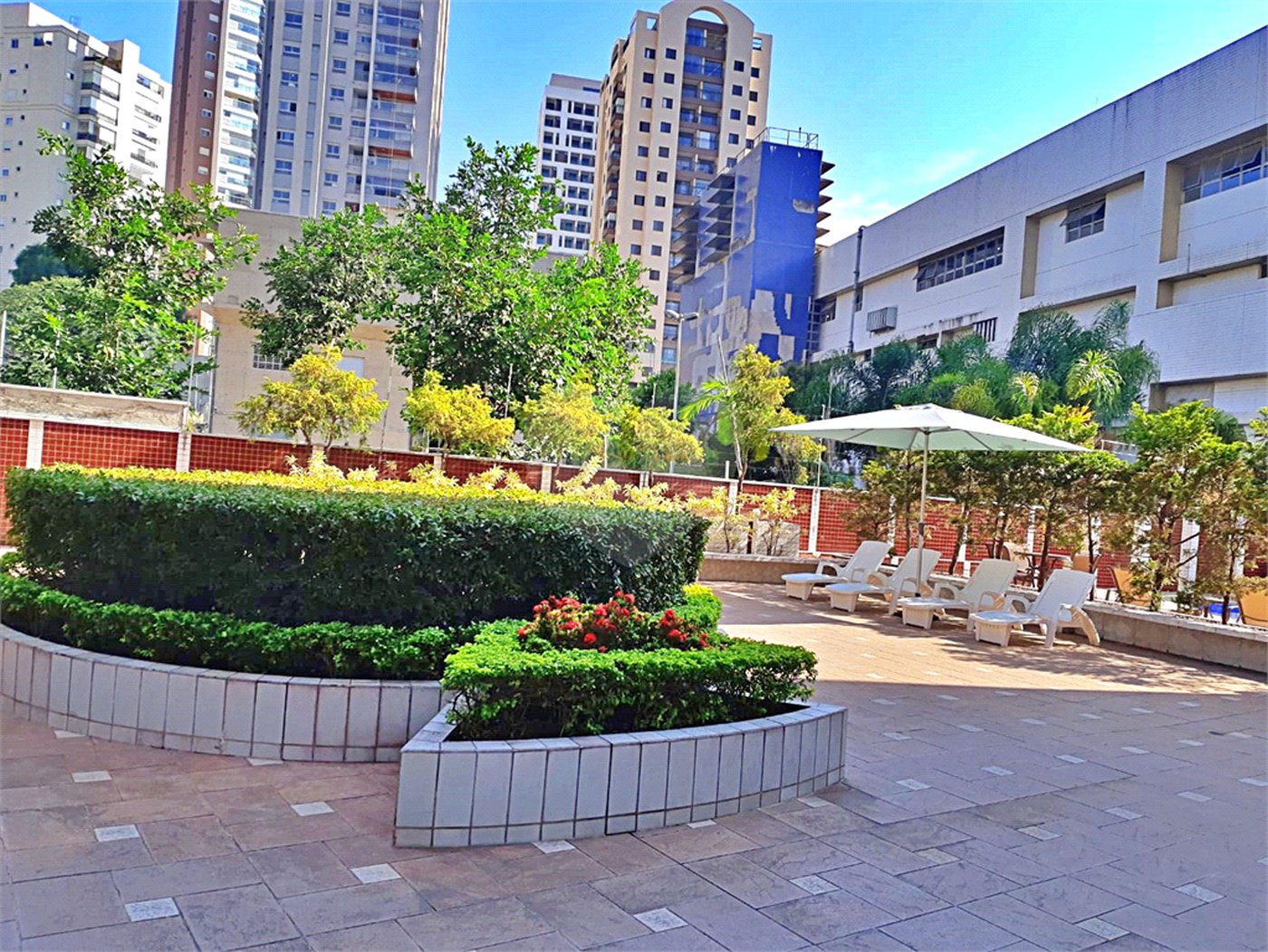Apartamento à venda com 3 quartos, sendo 1 suíte, em Vila Mariana, São Paulo, SP