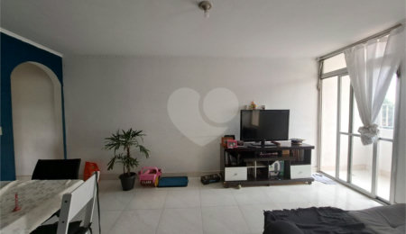 Apartamento à venda com 2 quartos, sendo 1 suíte,  em Tremembé, São Paulo, SP