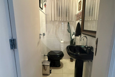Sobrado à venda com 2 quartos, sendo 1 suíte, em Brooklin Novo, São Paulo, SP