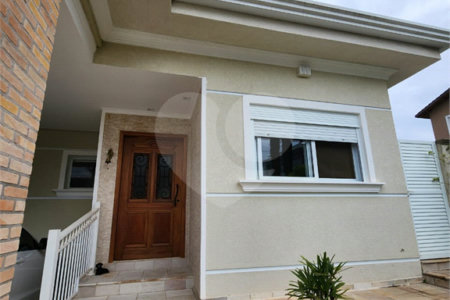 Casa à venda com 4 suítes no condomínio Pedra Grande, Atibaia - SP