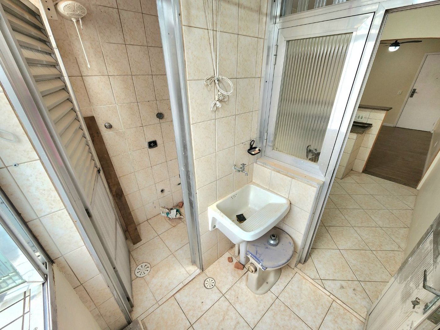 Apartamento próximo da praia com 1 dormitório, 2 banheiros à venda, 55 m² por R$ 420.000 - Pompéia - Santos/SP
