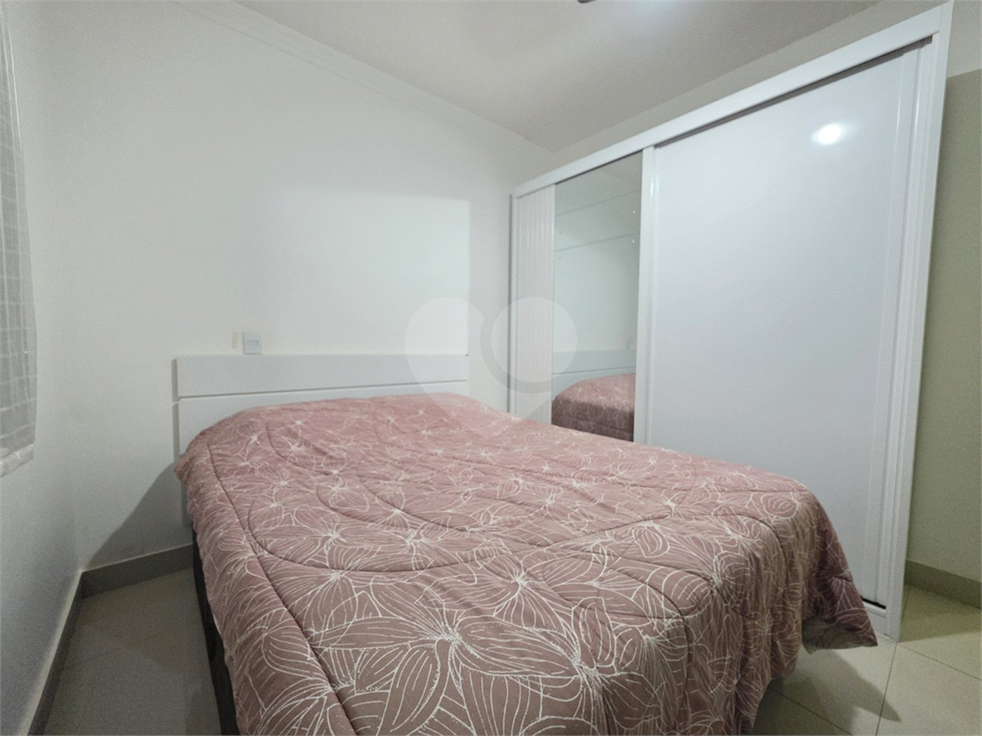 Apartamento à venda com 2 quartos, sendo 1 suíte, em Jardim Eldorado, Vinhedo, SP