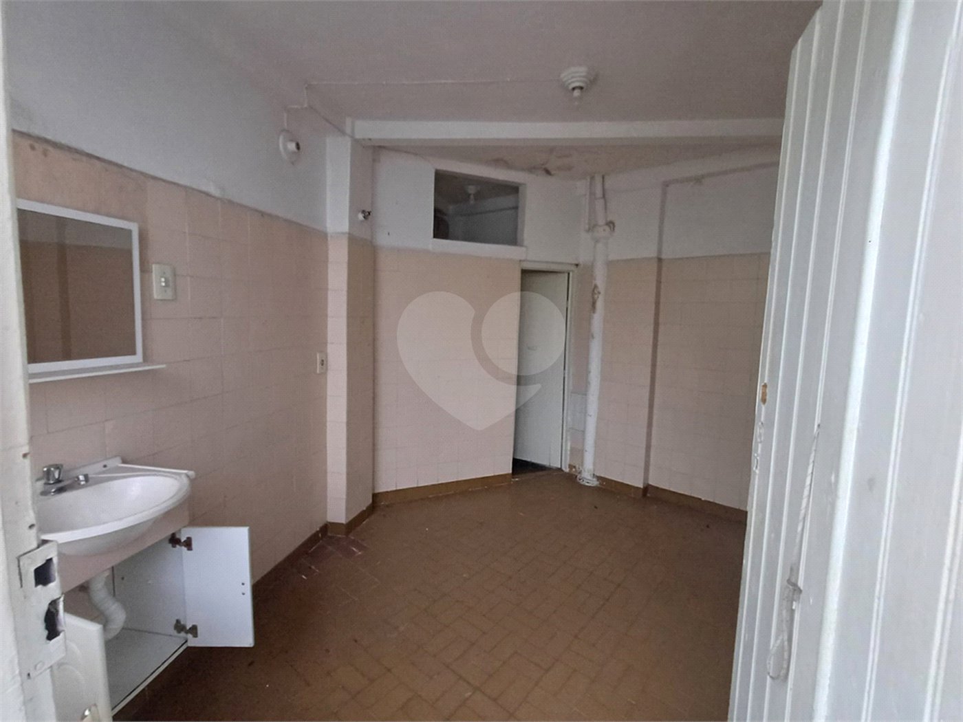 Casa à venda ou para alugar com 4 quartos, sendo 1 suíte, em Tremembé, São Paulo, SP