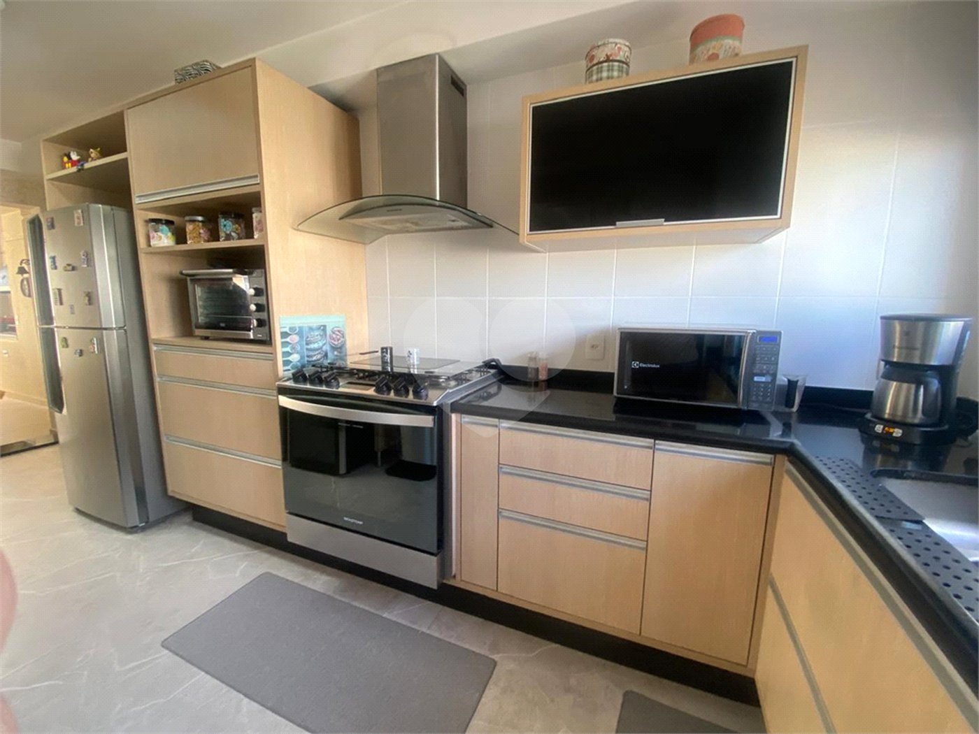 Apartamento à venda com 3 suítes em Vila Gomes Cardim, São Paulo, SP