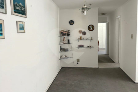 Apartamento à venda com 3 quartos, sendo 1 suíte, em Pinheiros, São Paulo, SP