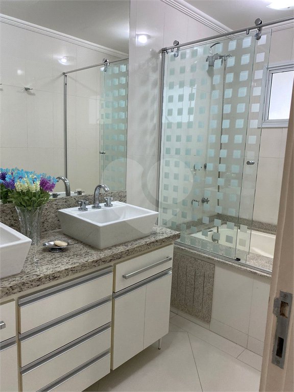 Casa à venda com 4 suítes no condomínio Maison Montparnasse, São Paulo - SP